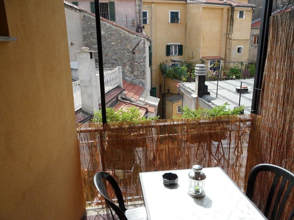 Hotel Elena Noli