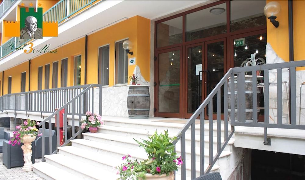Hotel 3 Monti