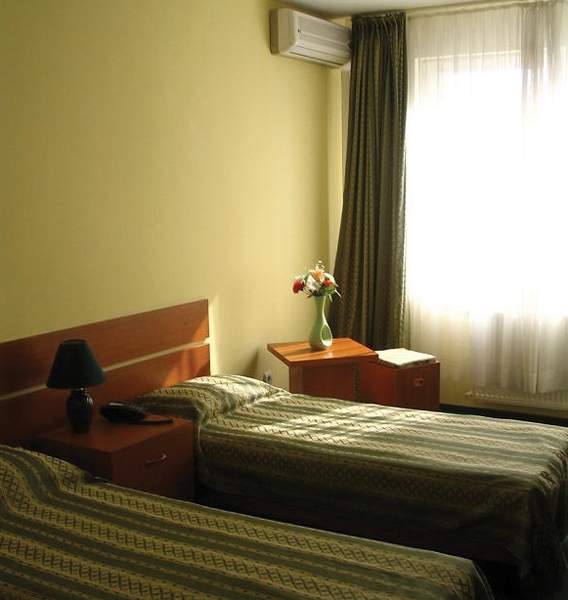 London Hotel