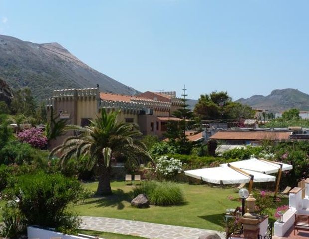 Hotel Rojas