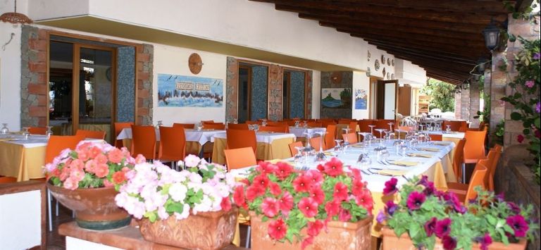 Cristina Hotel