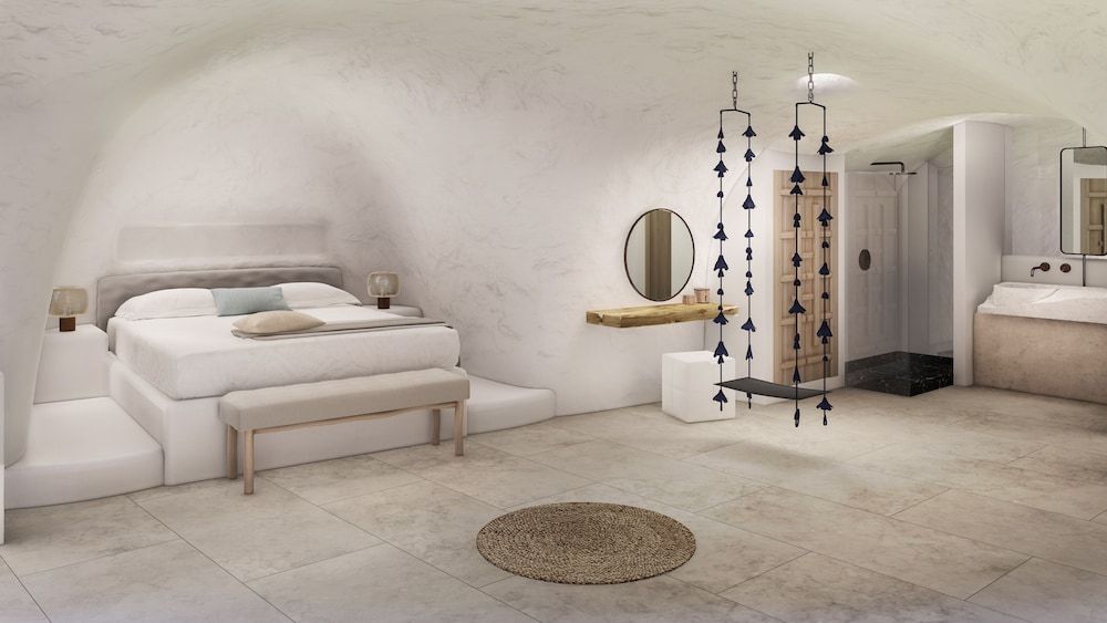 White Pearl Cavalieri