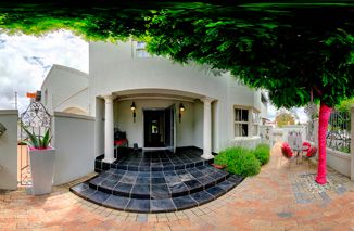 Batavia Boutique