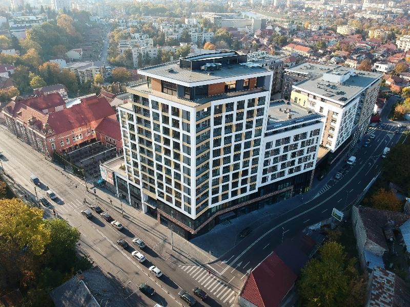 Hotel Platinia Luxury Suites