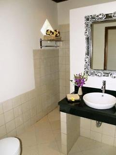 Kubu Indah Dive & Spa Resort