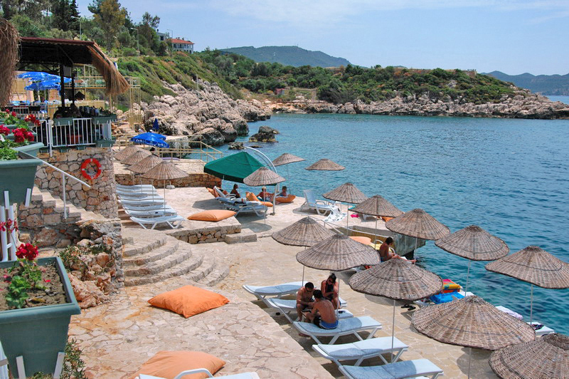 Hera Hotel