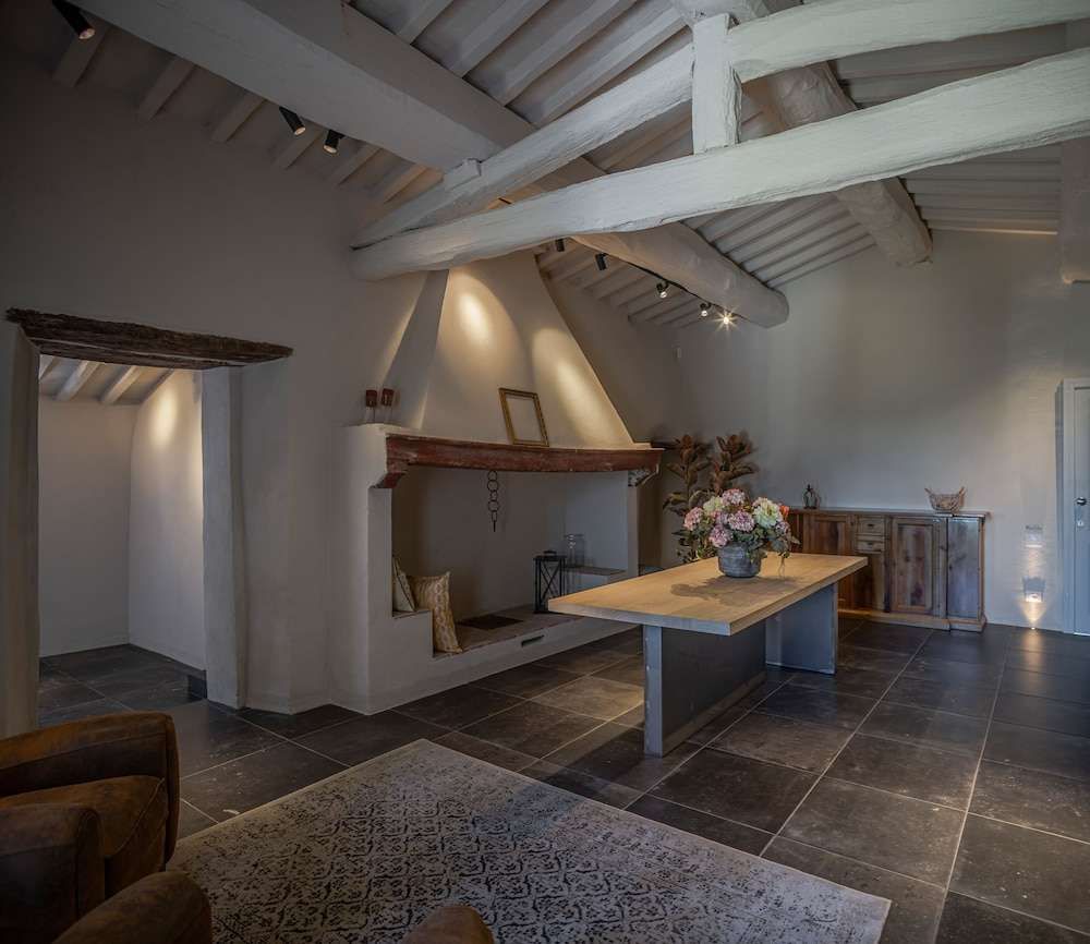 Borgo Elissa