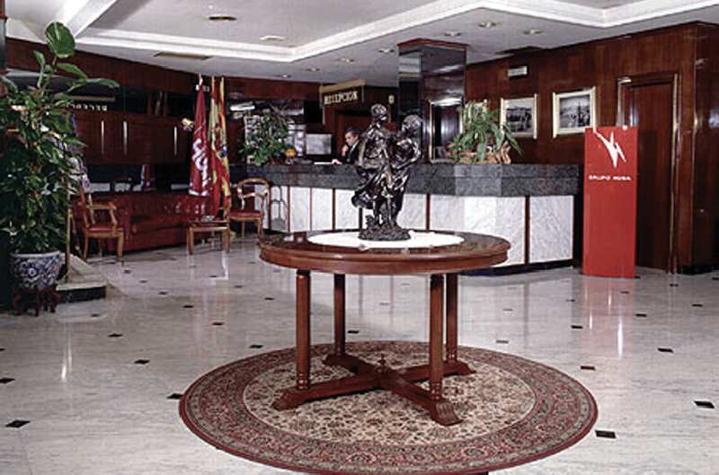 Hotel Zaragoza Royal