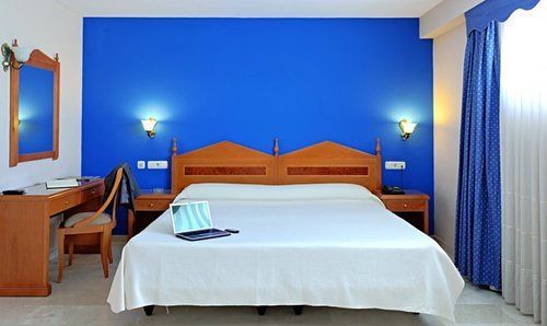 Hotel NS Albolut