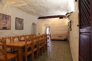 Cuevas La Atalaya