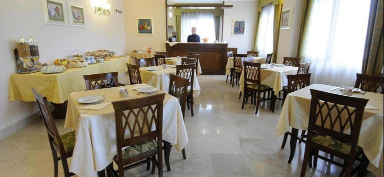 Altea Suites