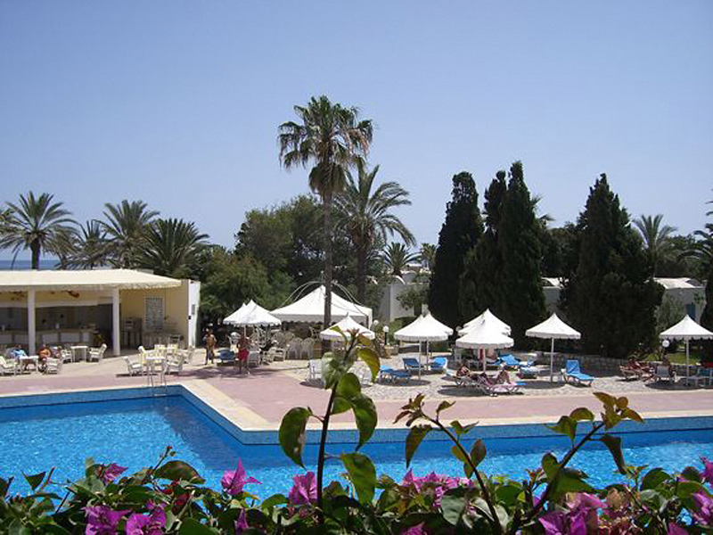 Royal Lido Resort & Spa