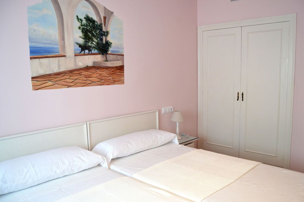 Hostal Isabel II