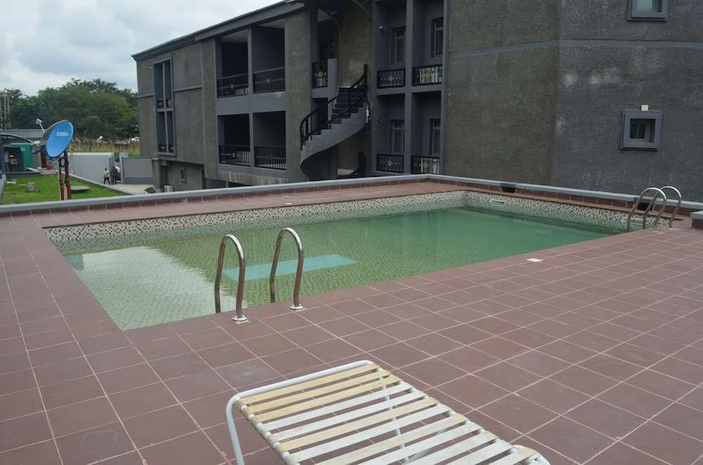 Lakewood Luxury Apartments