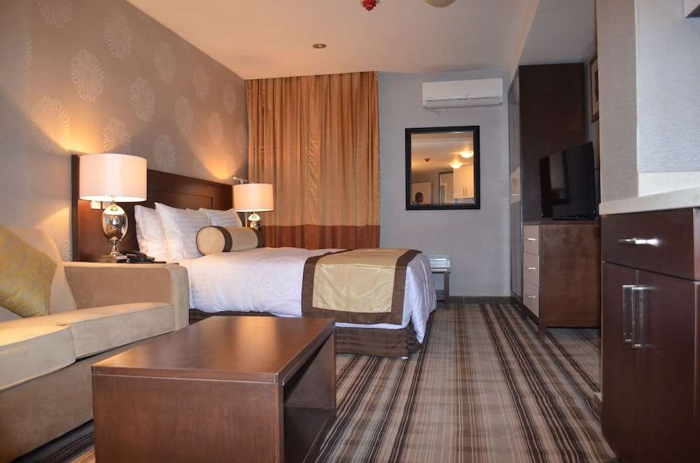 Lakewood Luxury Apartments