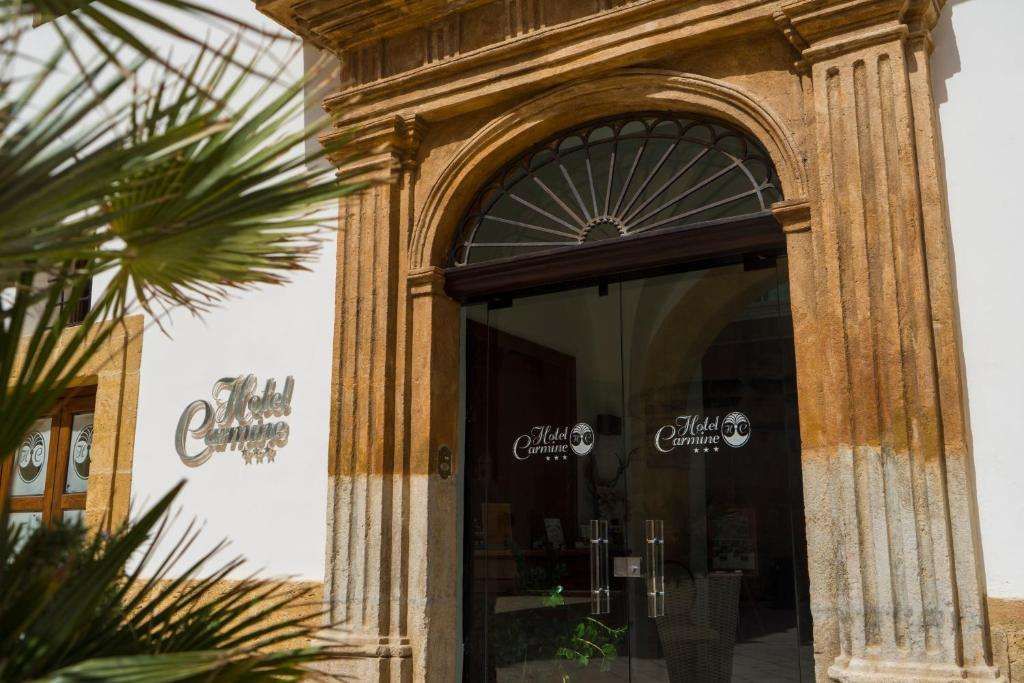 Hotel Carmine