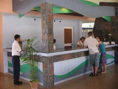 Hotel Rancho Luna