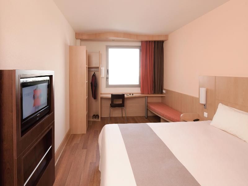 ibis Lleida