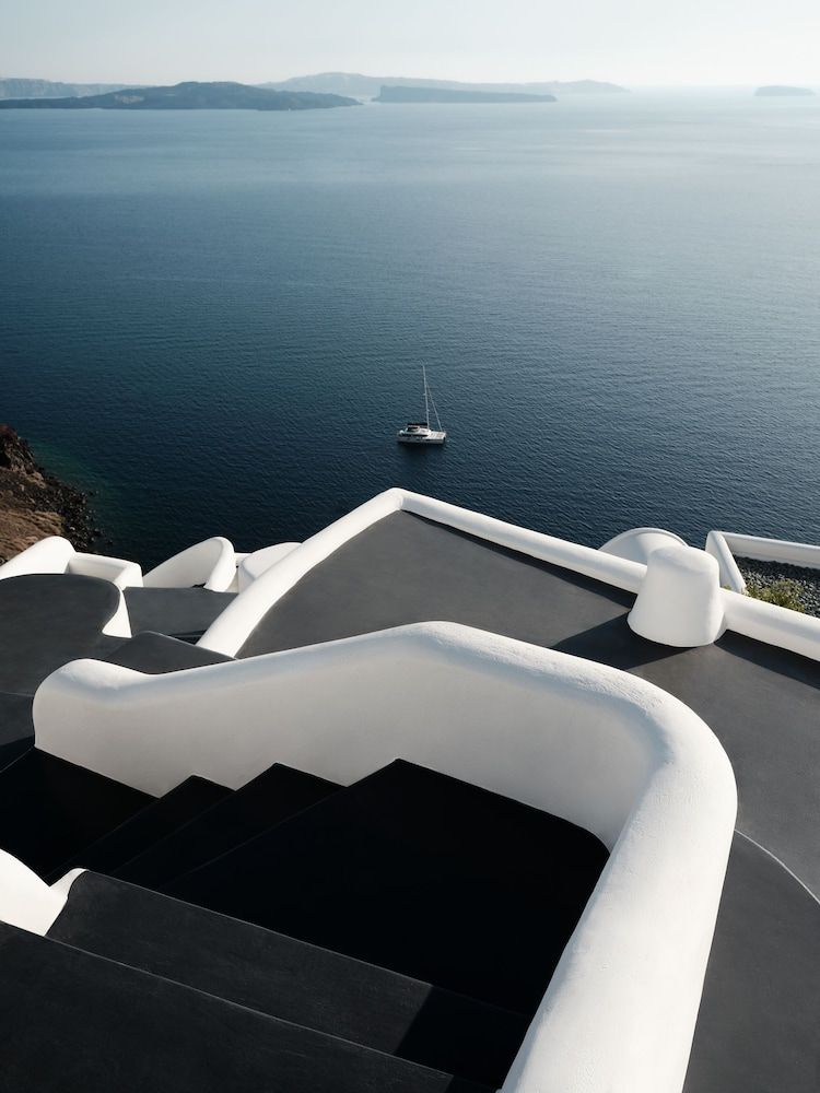 Abyss-a Boutique Design Hotel