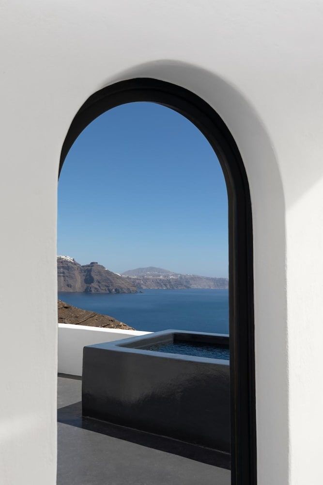Abyss-a Boutique Design Hotel