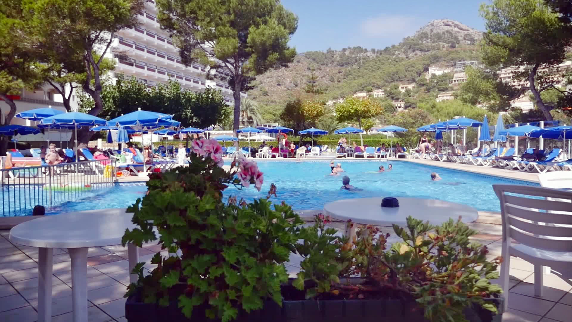 Universal Hotel Laguna