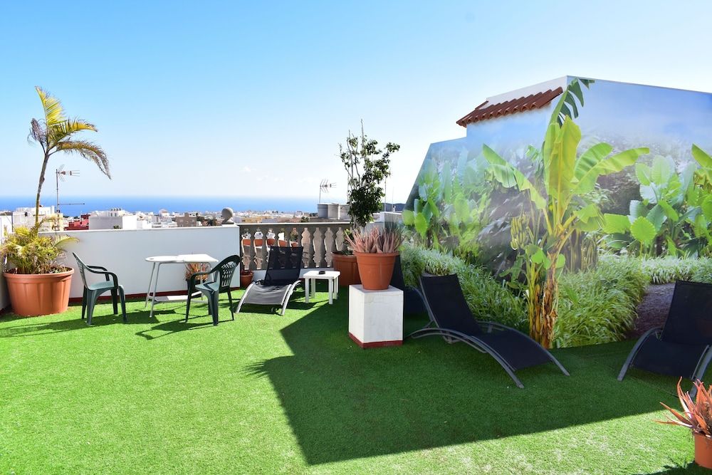 Aparthotel La Fonda