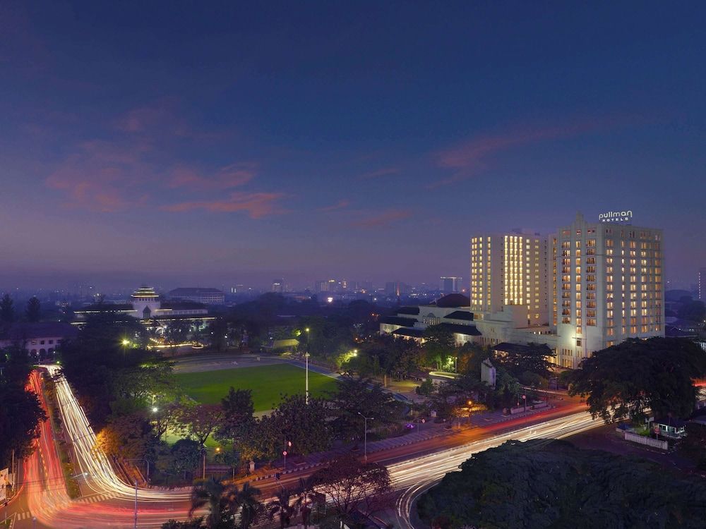 Pullman Bandung Grand Central Hotel