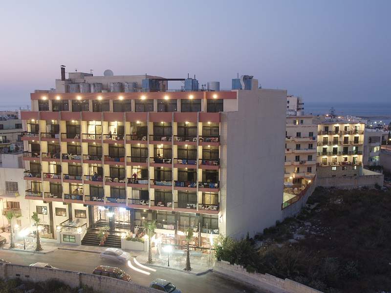 Canifor Hotel