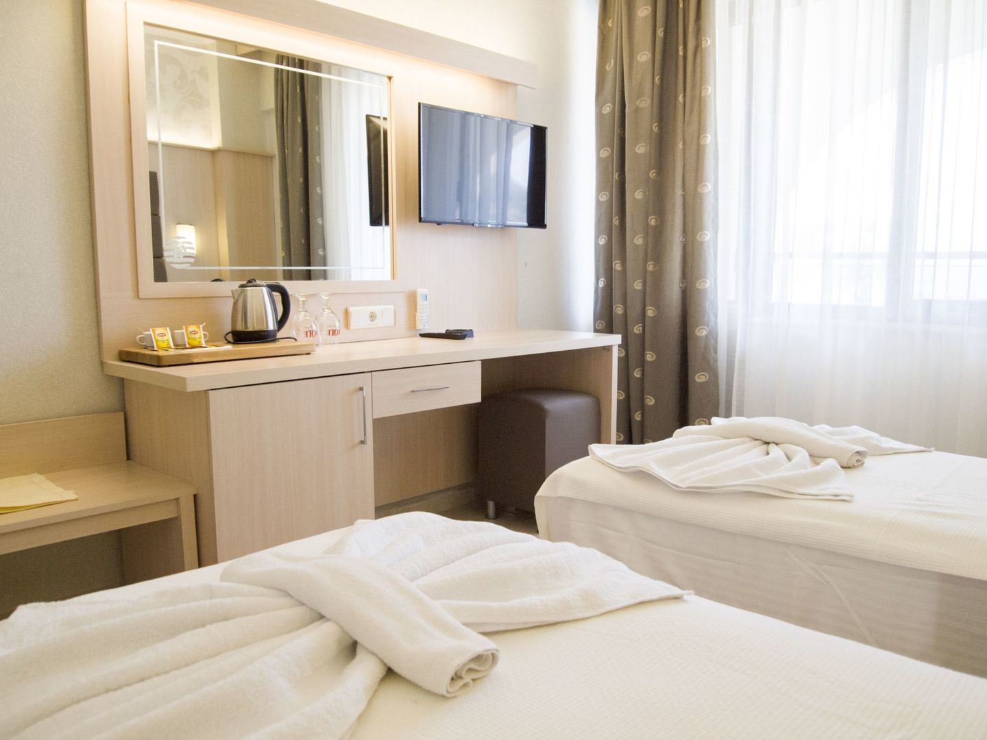 Özcan Beach Hotel