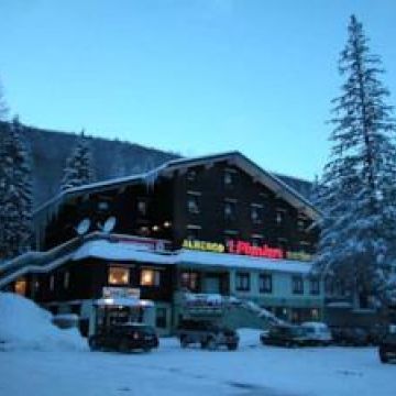 Hotel I Pionieri