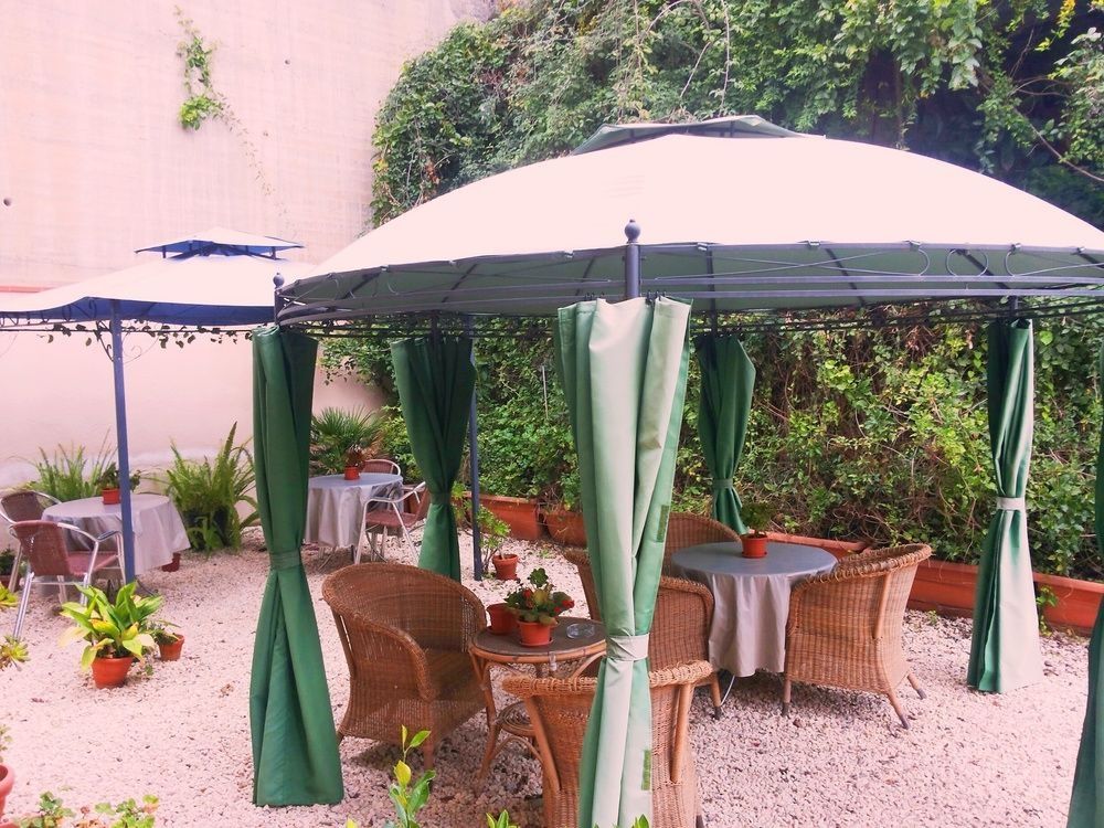 B&B Rosangela