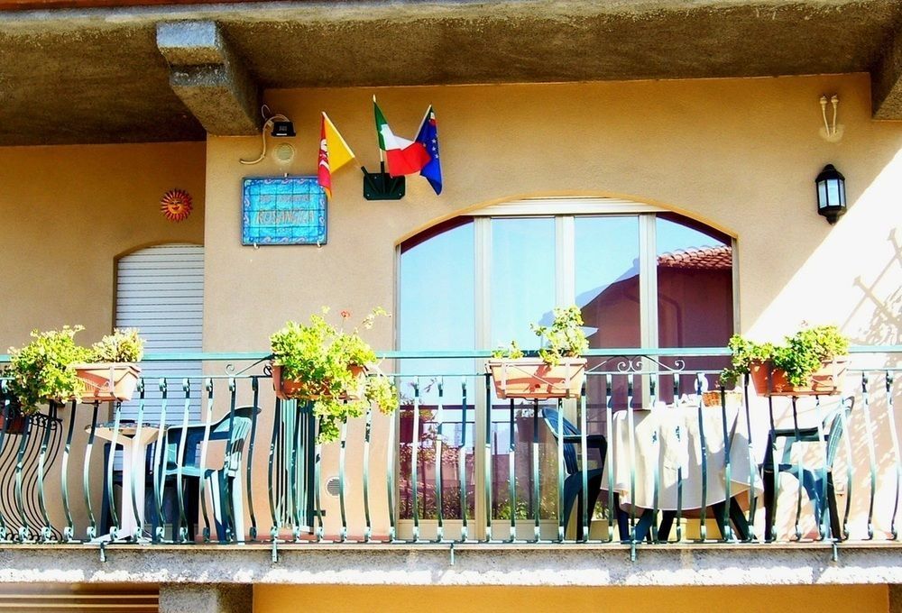 B&B Rosangela