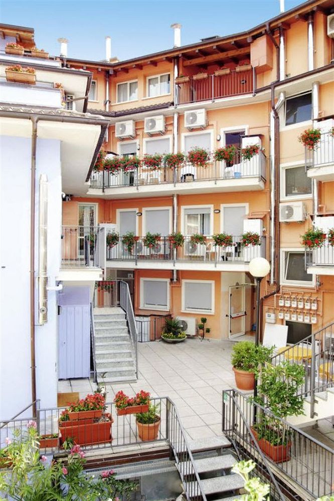 Hotel Residence Dei Fiori