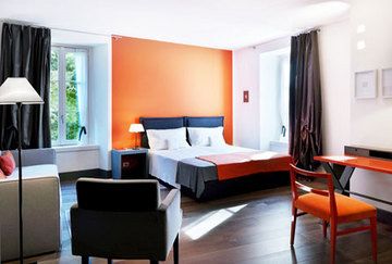 Gombit Hotel