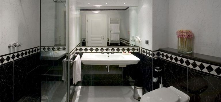 Maxim Milano