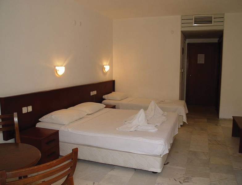 Zeus Turunç Hotel
