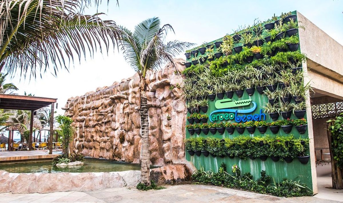Crocobeach Hotel