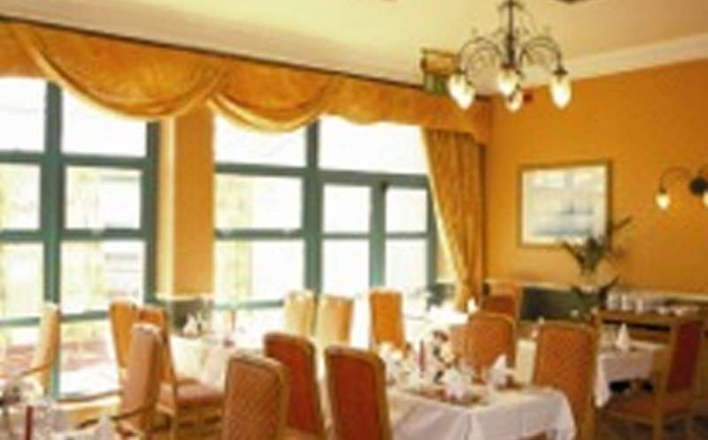 Celtic Ross Hotel