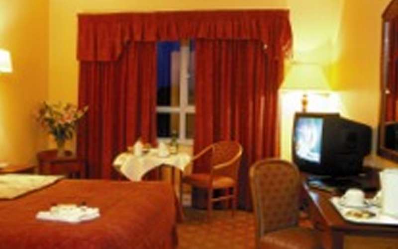 Celtic Ross Hotel