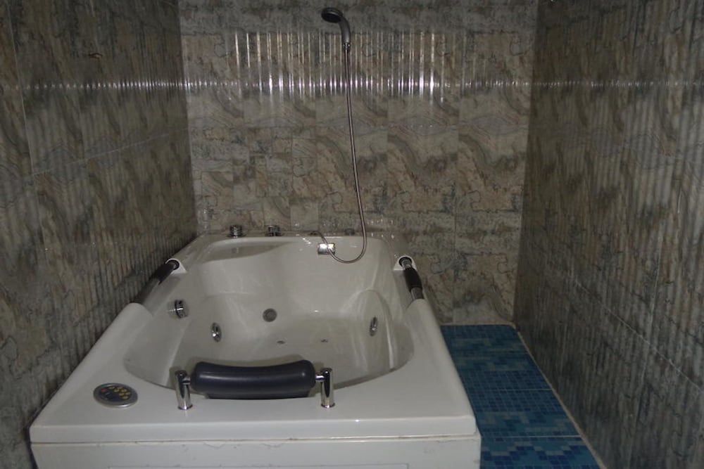 N'Joy Hotels And Suites