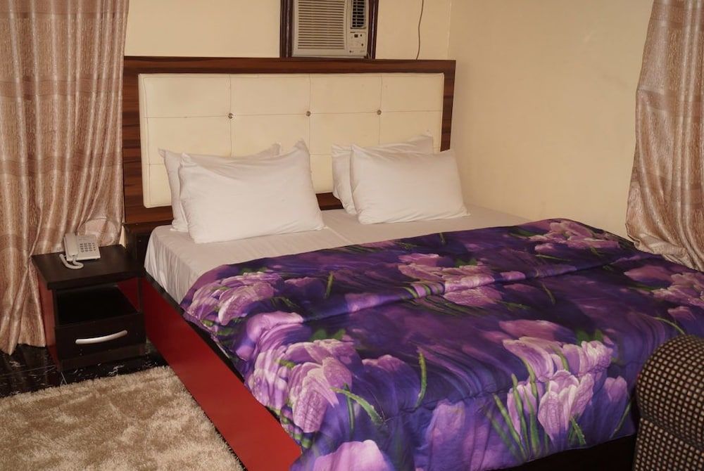 N'Joy Hotels And Suites