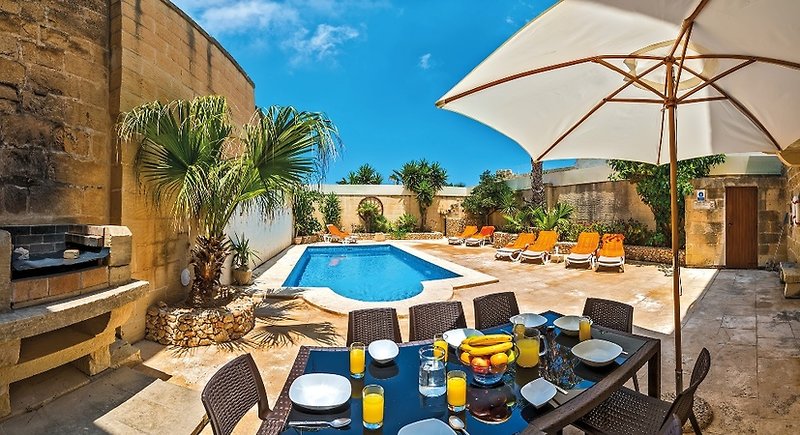 Ponderosa Holiday Home