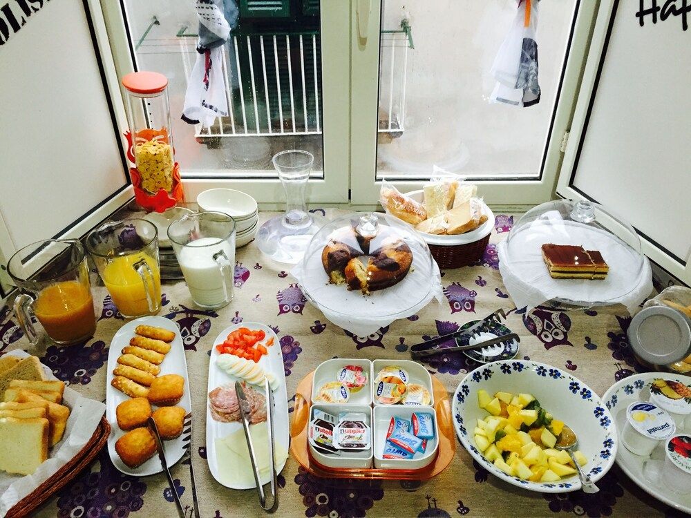 B&B Tecla