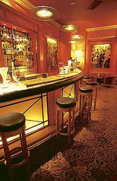 B4 Grand Hotel Lyon