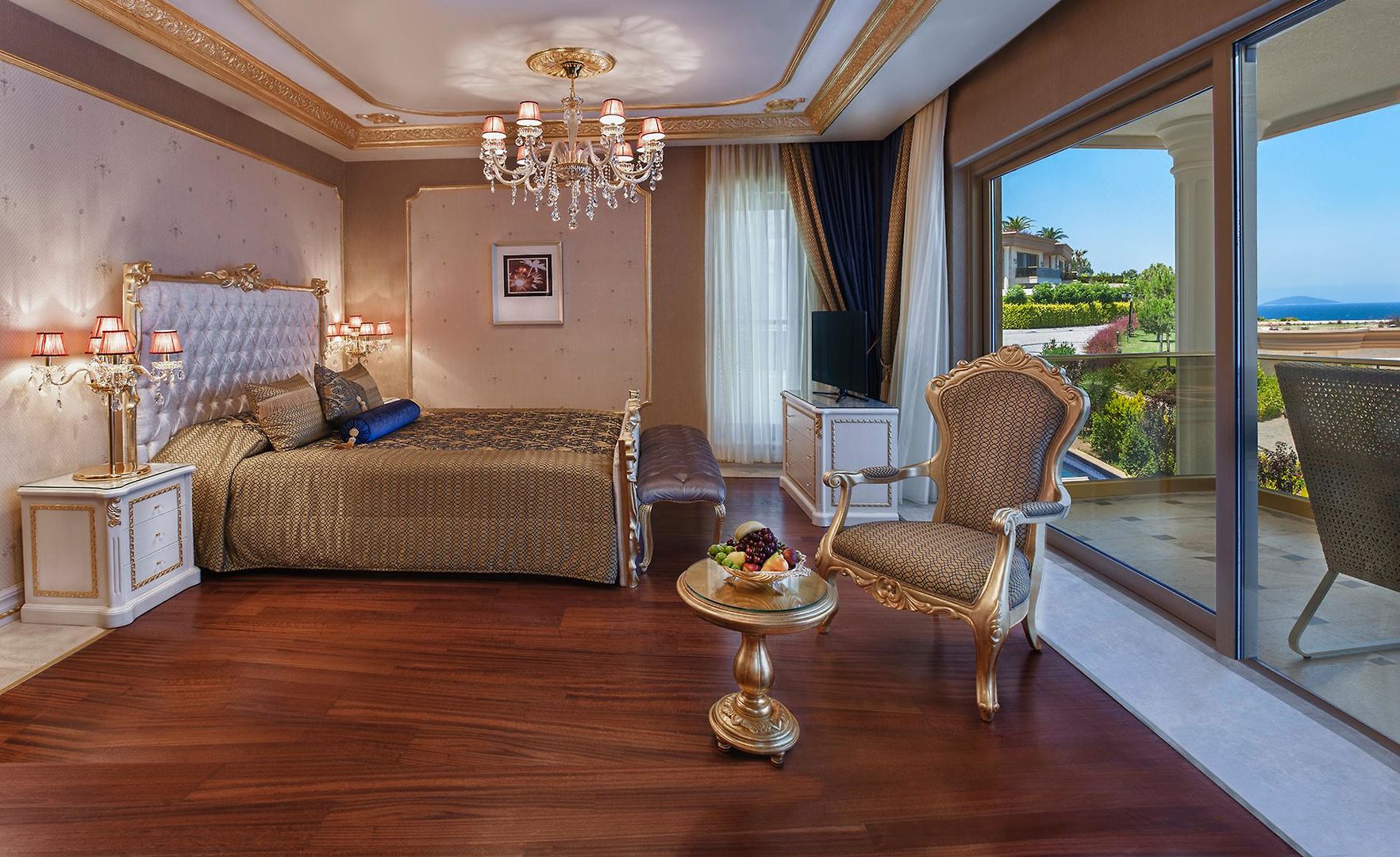 THE PLAZA BODRUM