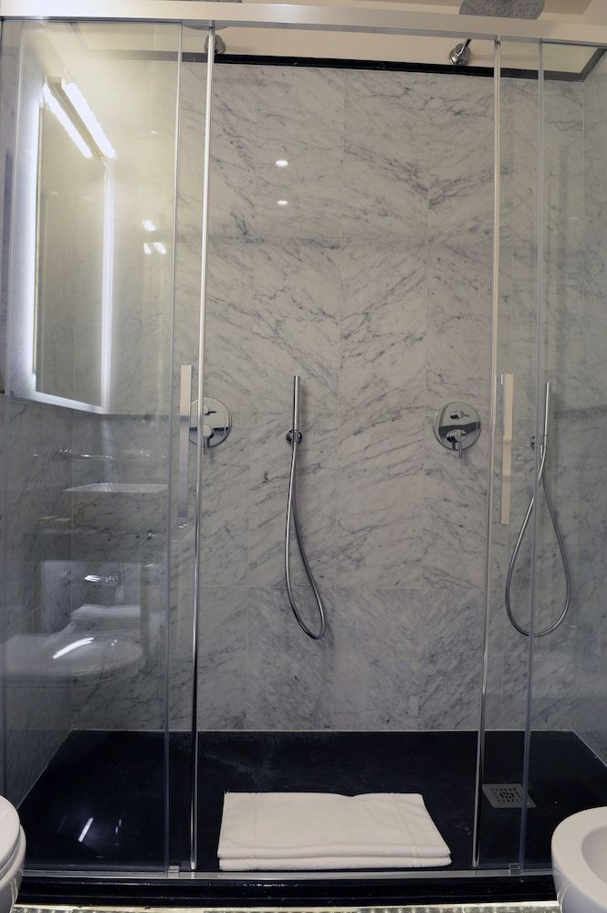 Spagna Luxury Rooms