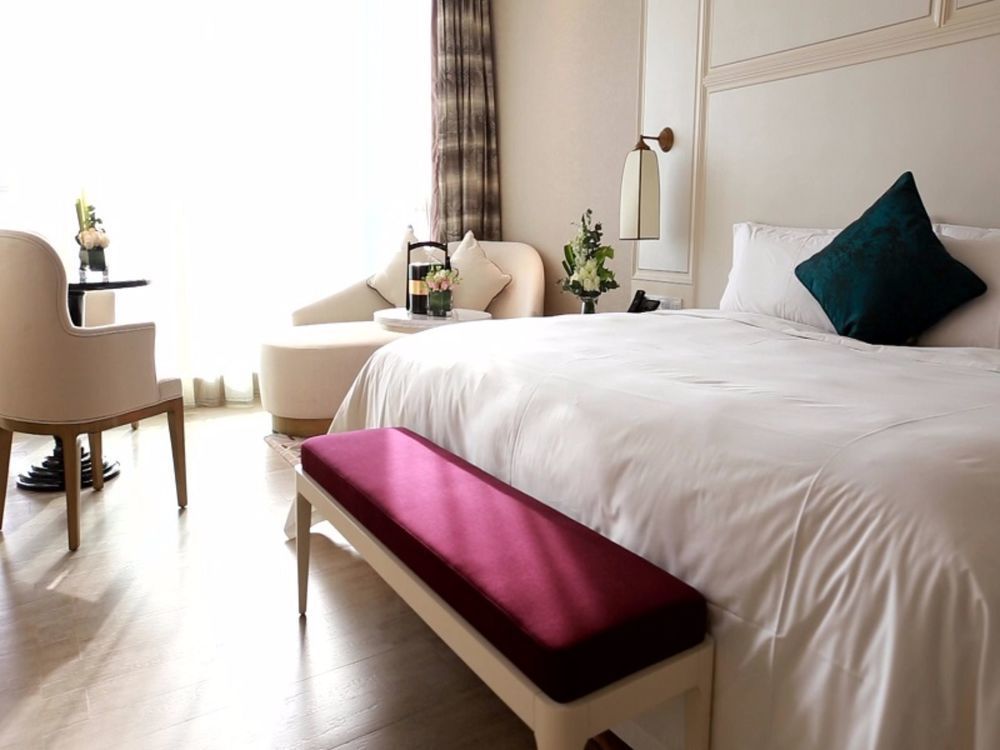 Hotel Plaza Carnival Qingdao