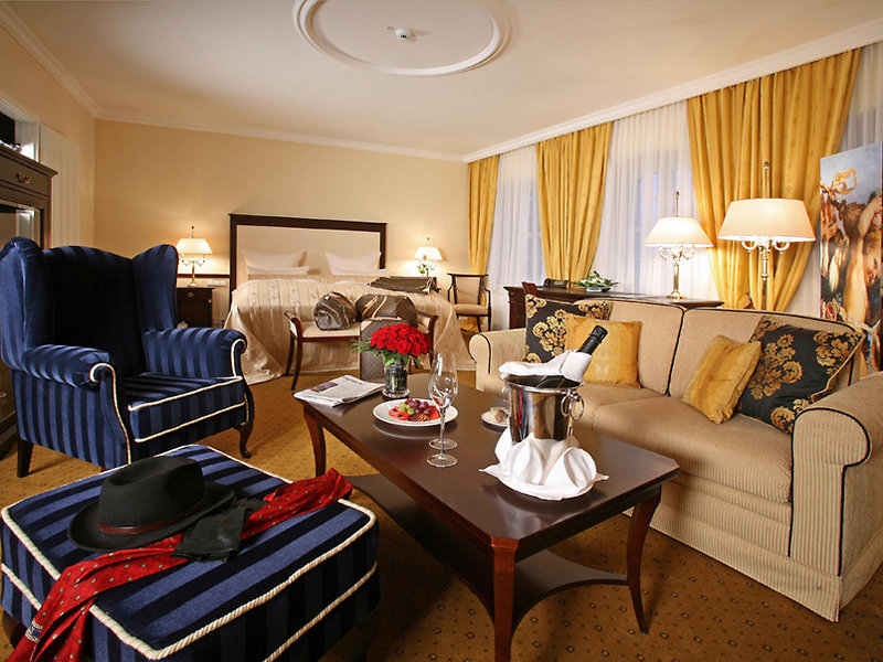 Suitess Hotel