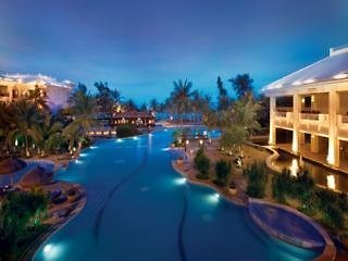 HNA Beach & Spa Resort