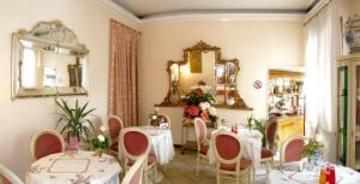 Hotel Villa Serena